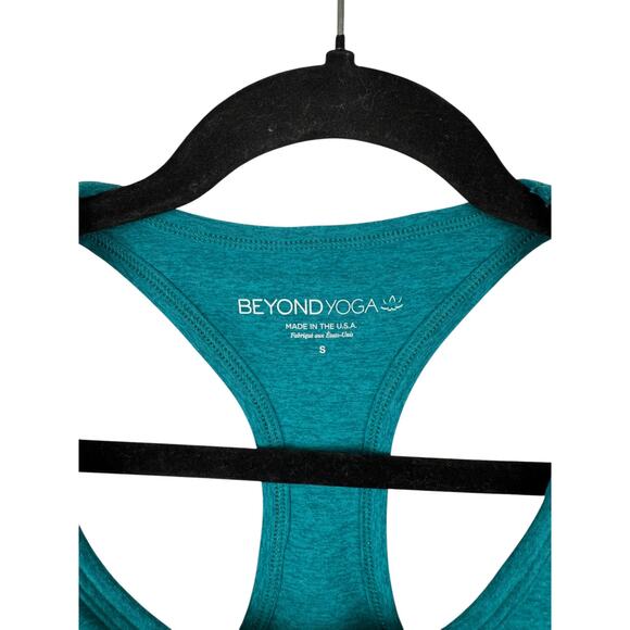 RARE Beyond Yoga Teal Racerback Pilates/Workout Tank Top w/ Shelf Bra - Small - Picture 3 of 4